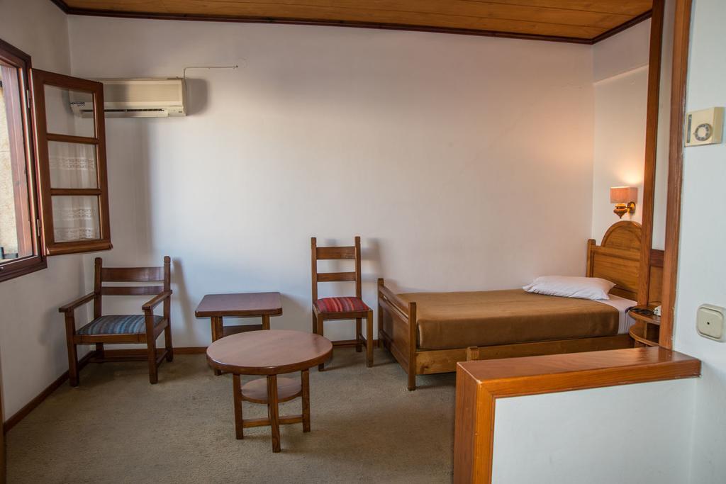סקאלה Hotel Galini Patmos מראה חיצוני תמונה